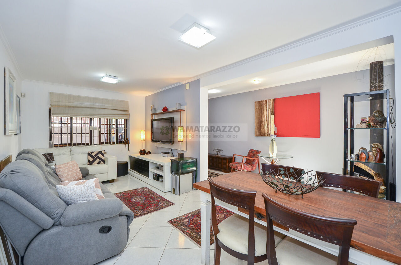 Casa Jardim Santo Antoninho 3 dormitorios 3 banheiros 2 vagas na garagem
