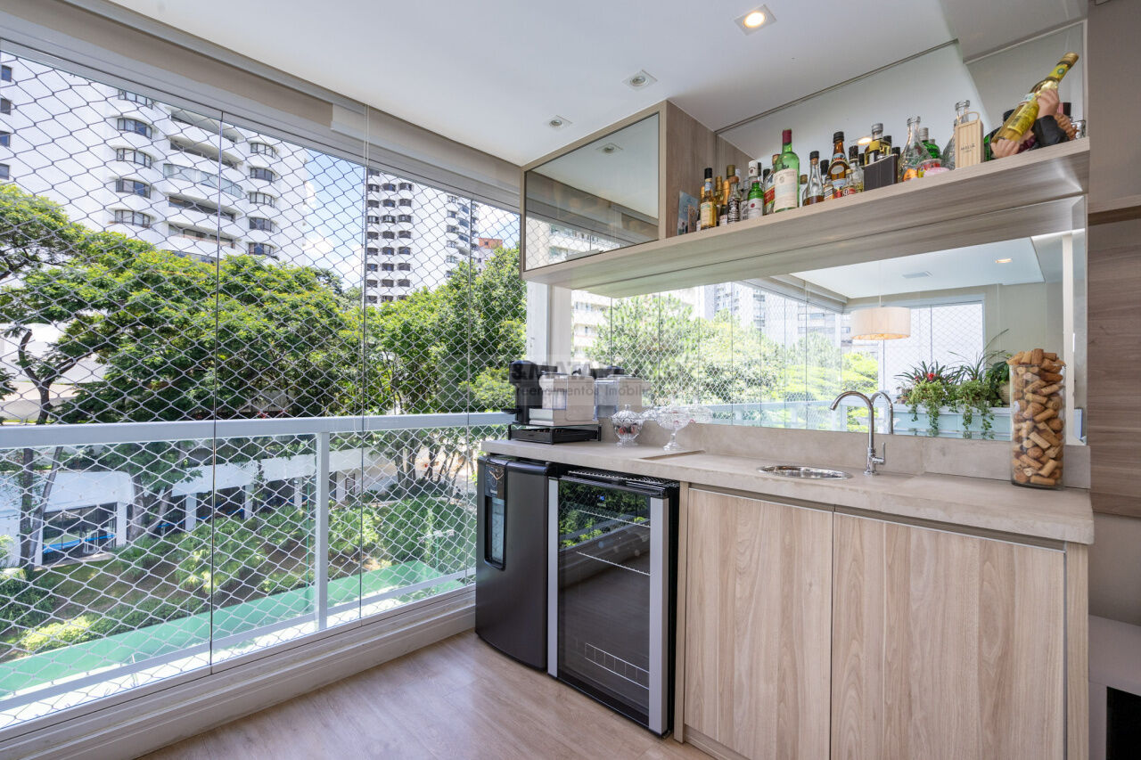 Apartamento Real Parque 3 dormitorios 2 banheiros 2 vagas na garagem