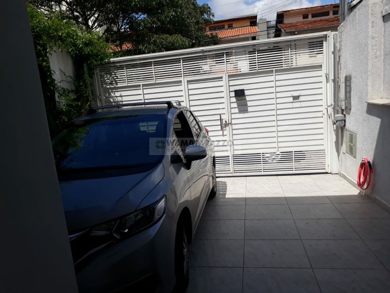 Casa comercial Vila Congonhas 2 dormitorios 3 banheiros 2 vagas na garagem
