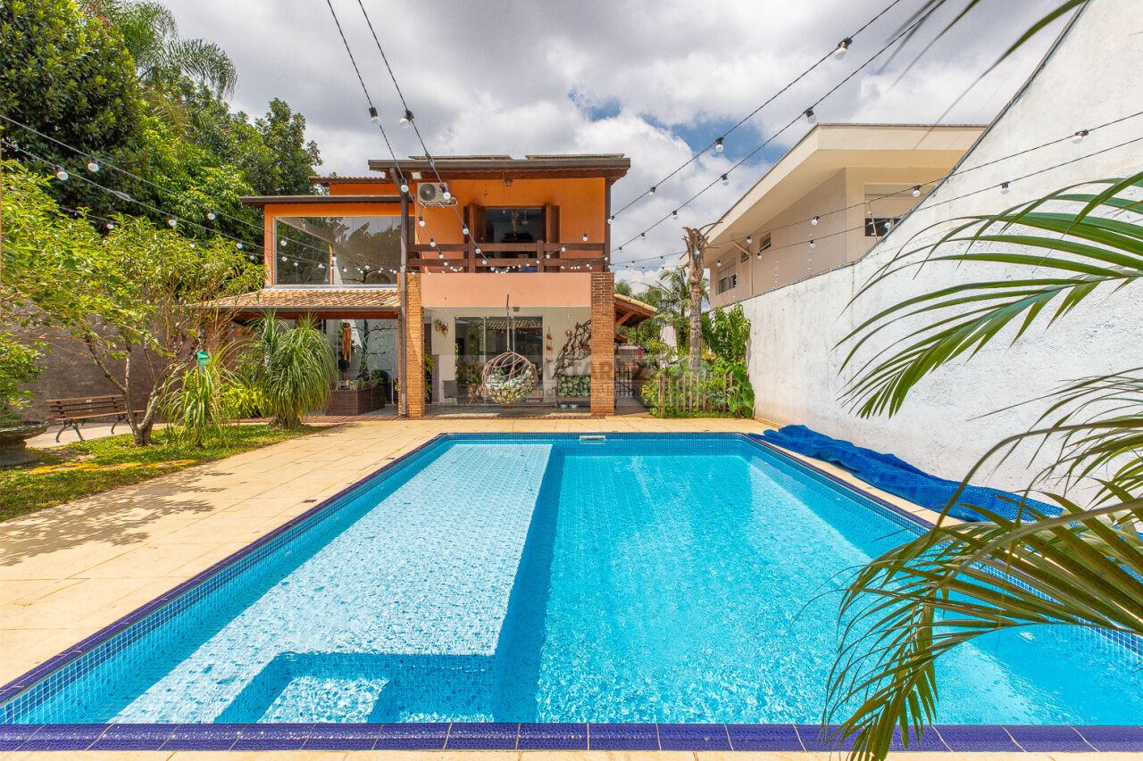 Casa Interlagos 3 dormitorios 6 banheiros 10 vagas na garagem