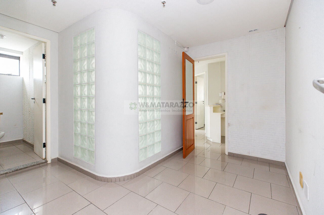 Conjunto Comercial/sala Indianópolis 0 dormitorios 2 banheiros 1 vagas na garagem