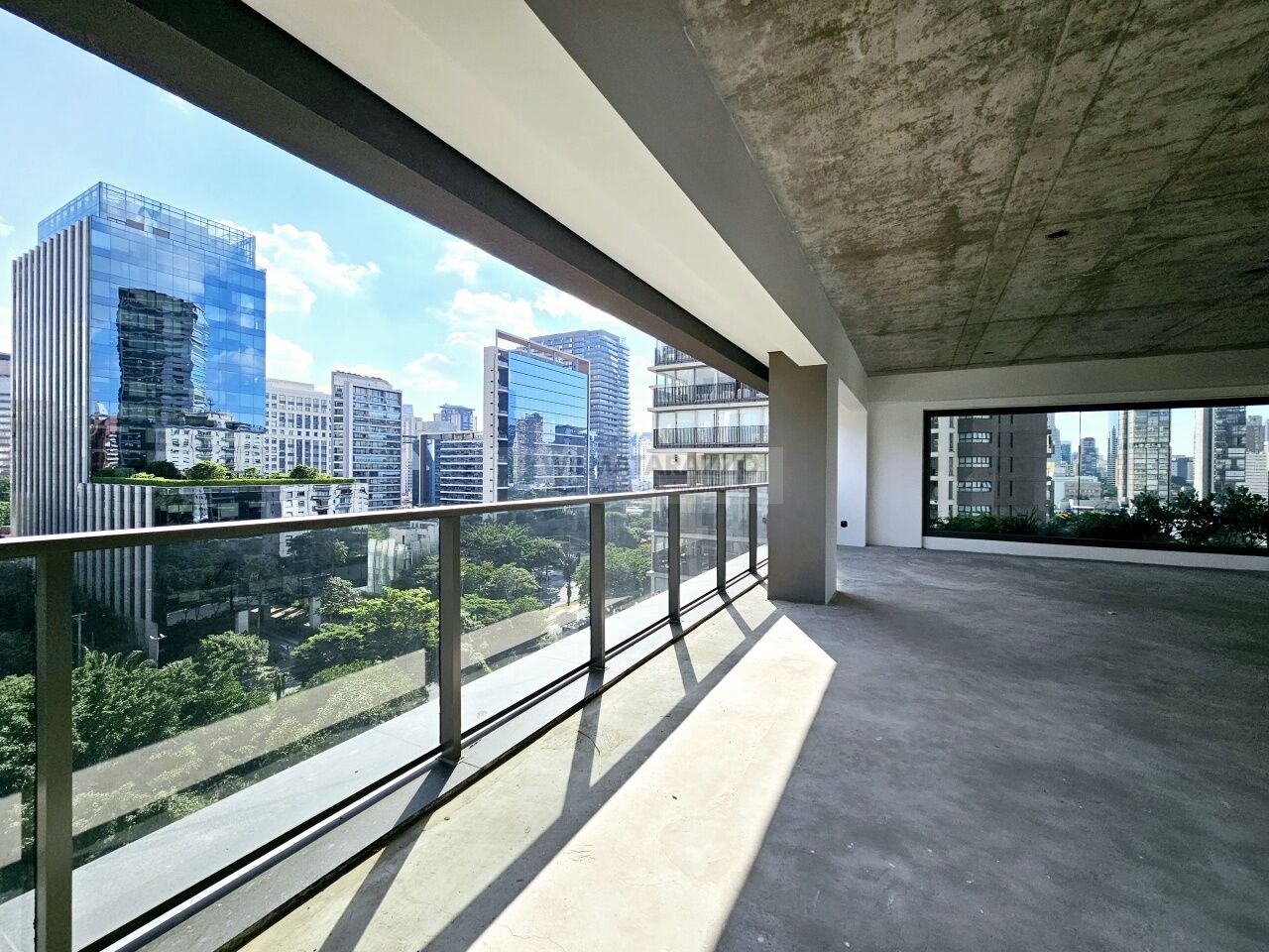 Apartamento Vila Olímpia 3 dormitorios 6 banheiros 3 vagas na garagem