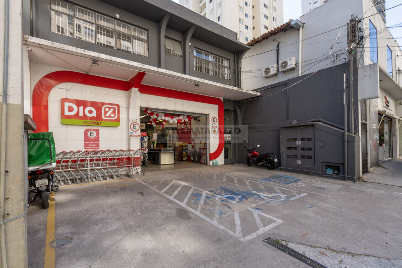 Prédio Inteiro Brooklin Paulista 8 dormitorios 9 banheiros 4 vagas na garagem