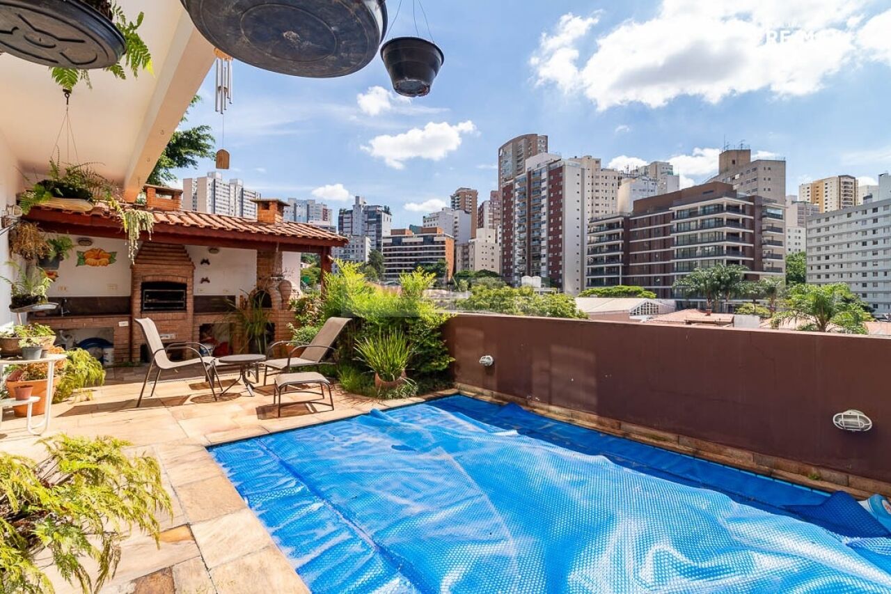 Casa Sumaré 4 dormitorios 5 banheiros 3 vagas na garagem
