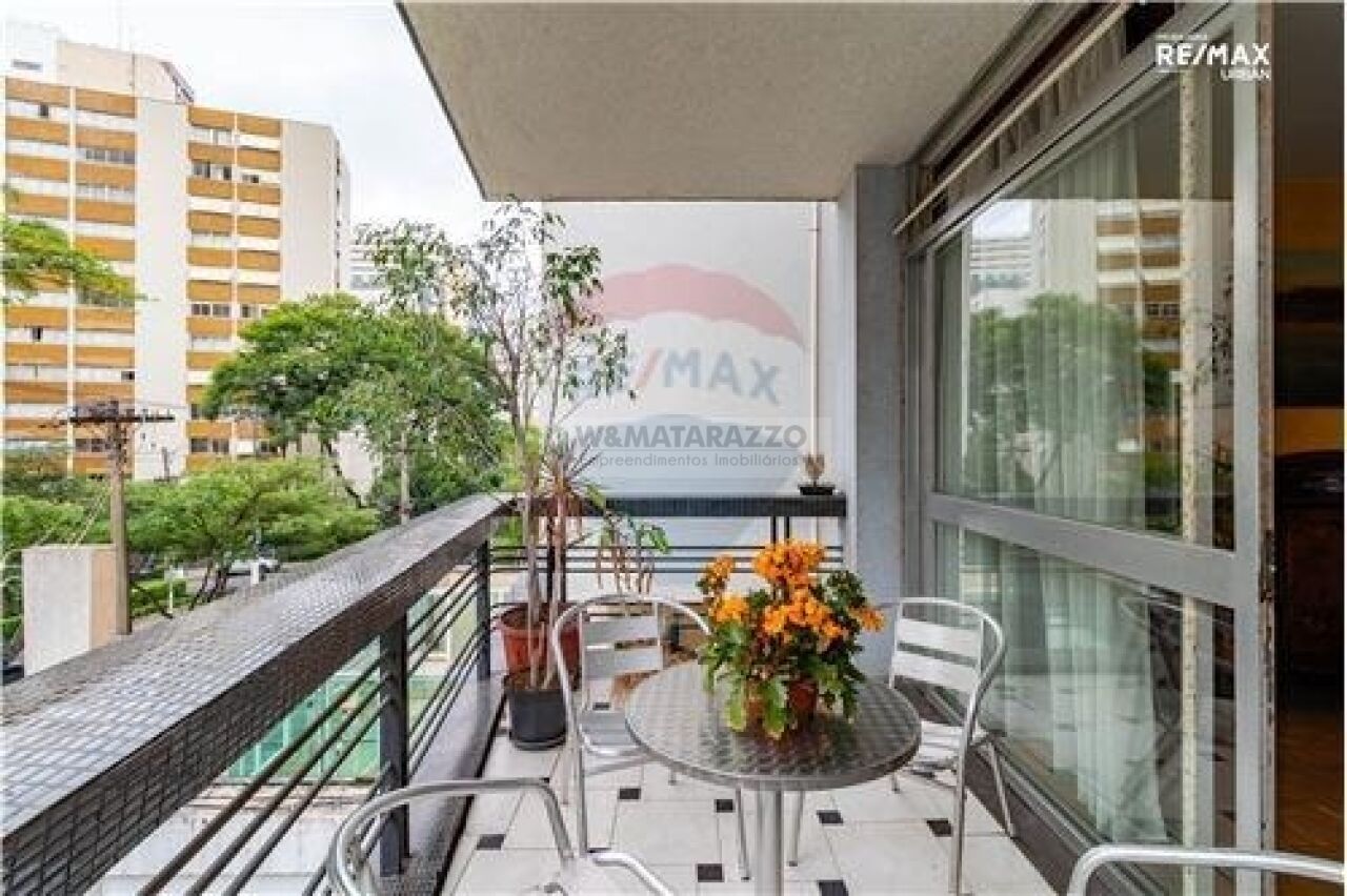 Apartamento Pacaembu 4 dormitorios 3 banheiros 4 vagas na garagem