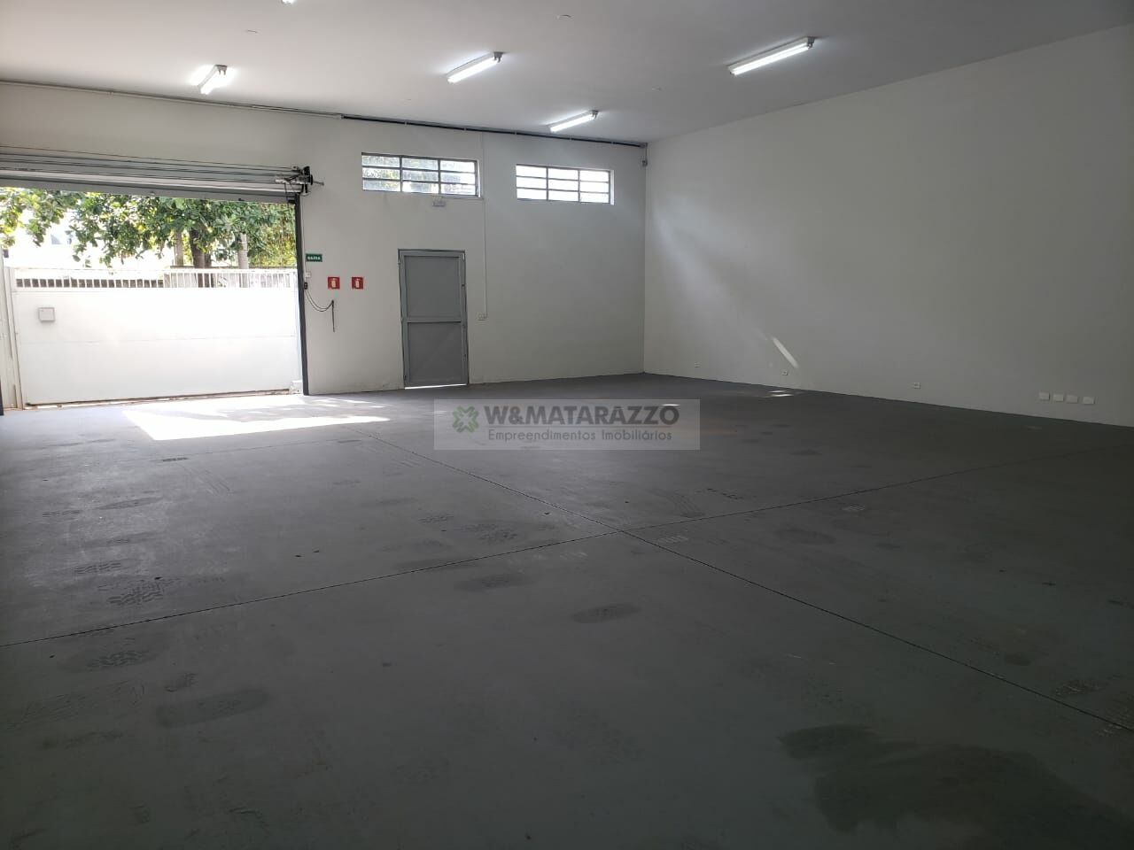 Galpão/Depósito/Armazém Jardim Caravelas 0 dormitorios 4 banheiros 8 vagas na garagem