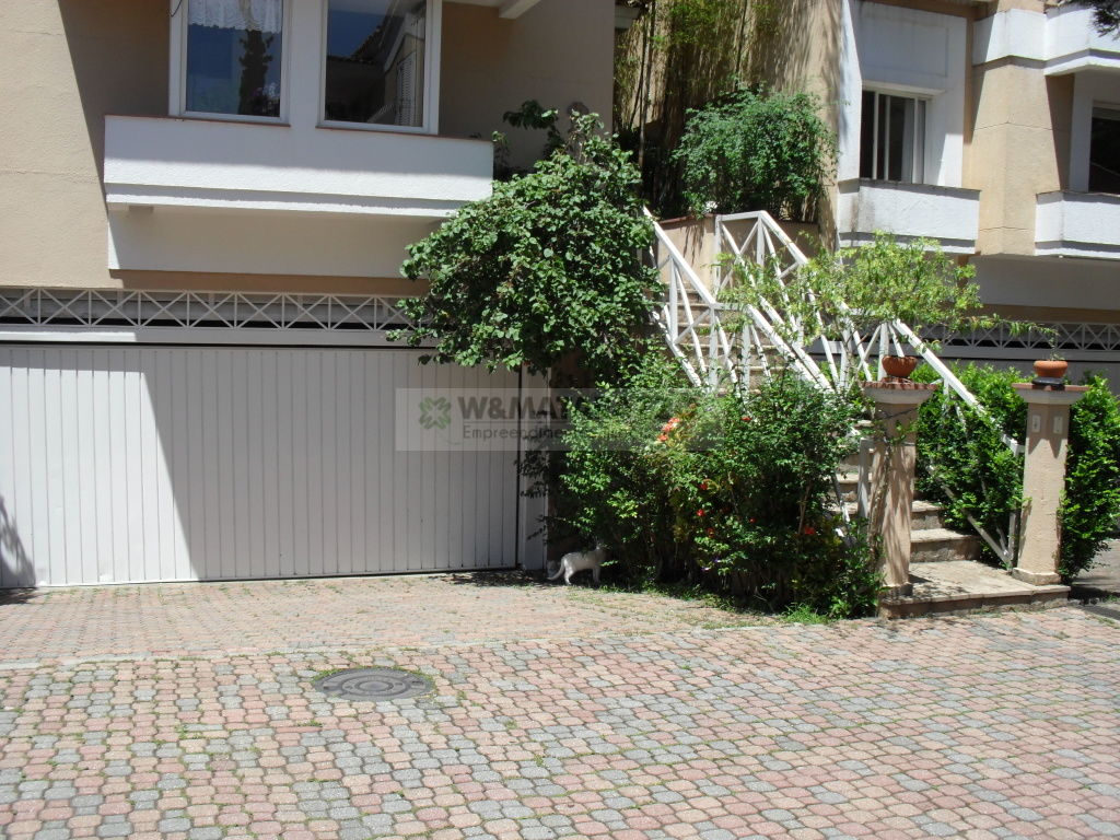 Casa de Condomínio Santo Amaro - Referência WL8486