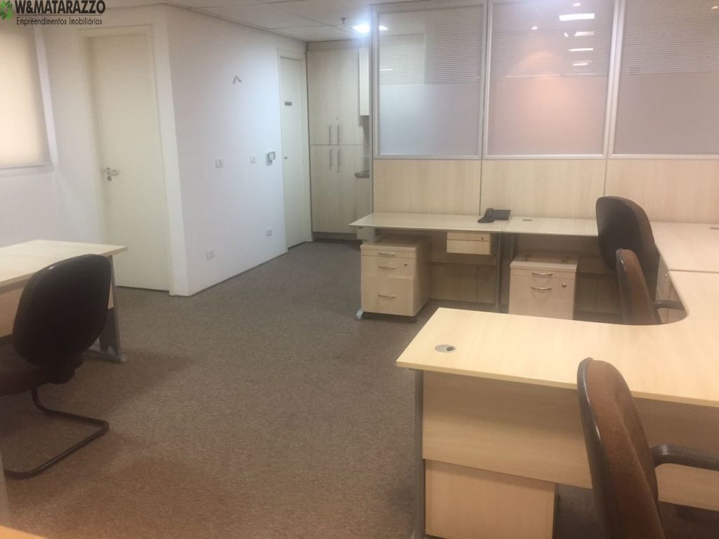 Conjunto Comercial/sala Brooklin Paulista 0 dormitorios 2 banheiros 2 vagas na garagem