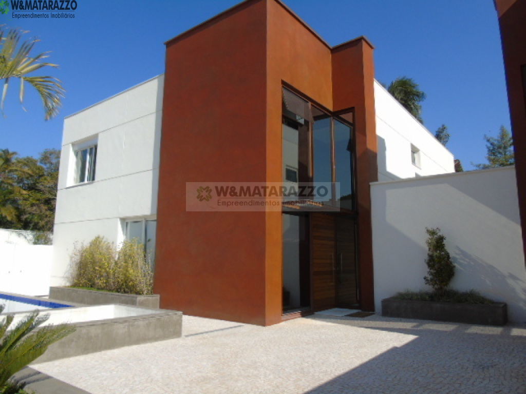 Casa de Condomínio Parque Colonial 4 dormitorios 6 banheiros 4 vagas na garagem