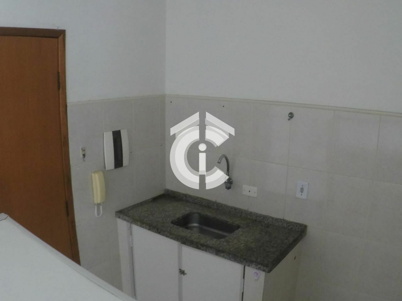 Kitnet para Locação - ÁGUA RASA