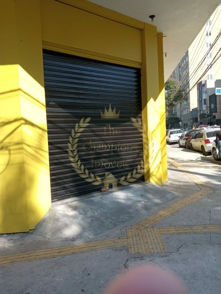 Comercial em Santana