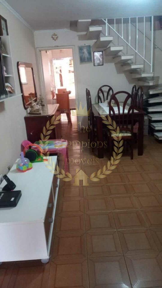 Sobrado em Vila Maria Baixa