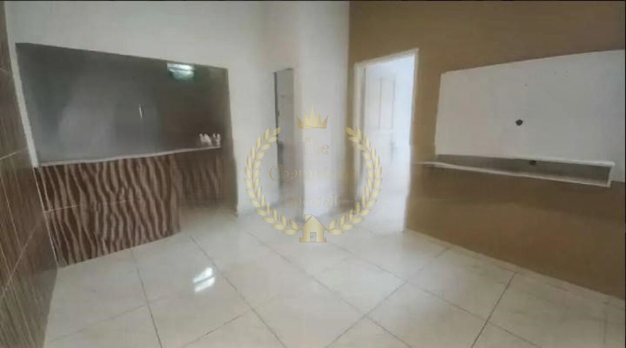 Imóvel Casa de Condomínio em Vila Leonor