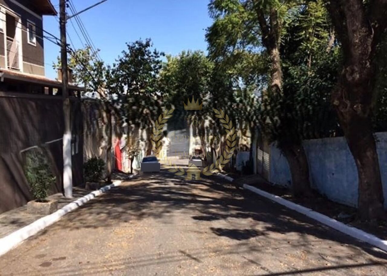 Terreno em Vila Nivi