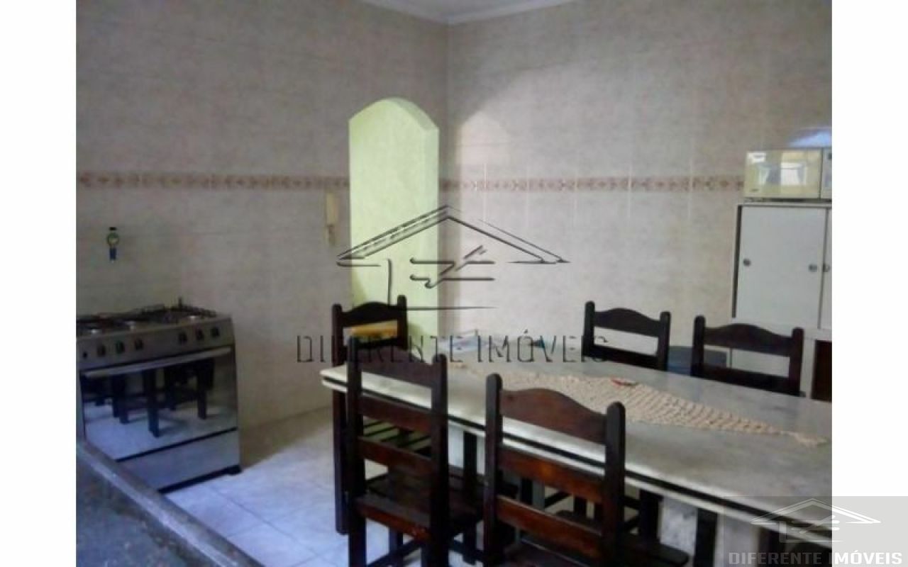 Casa Térrea para Venda - Vila Santo Estevão
