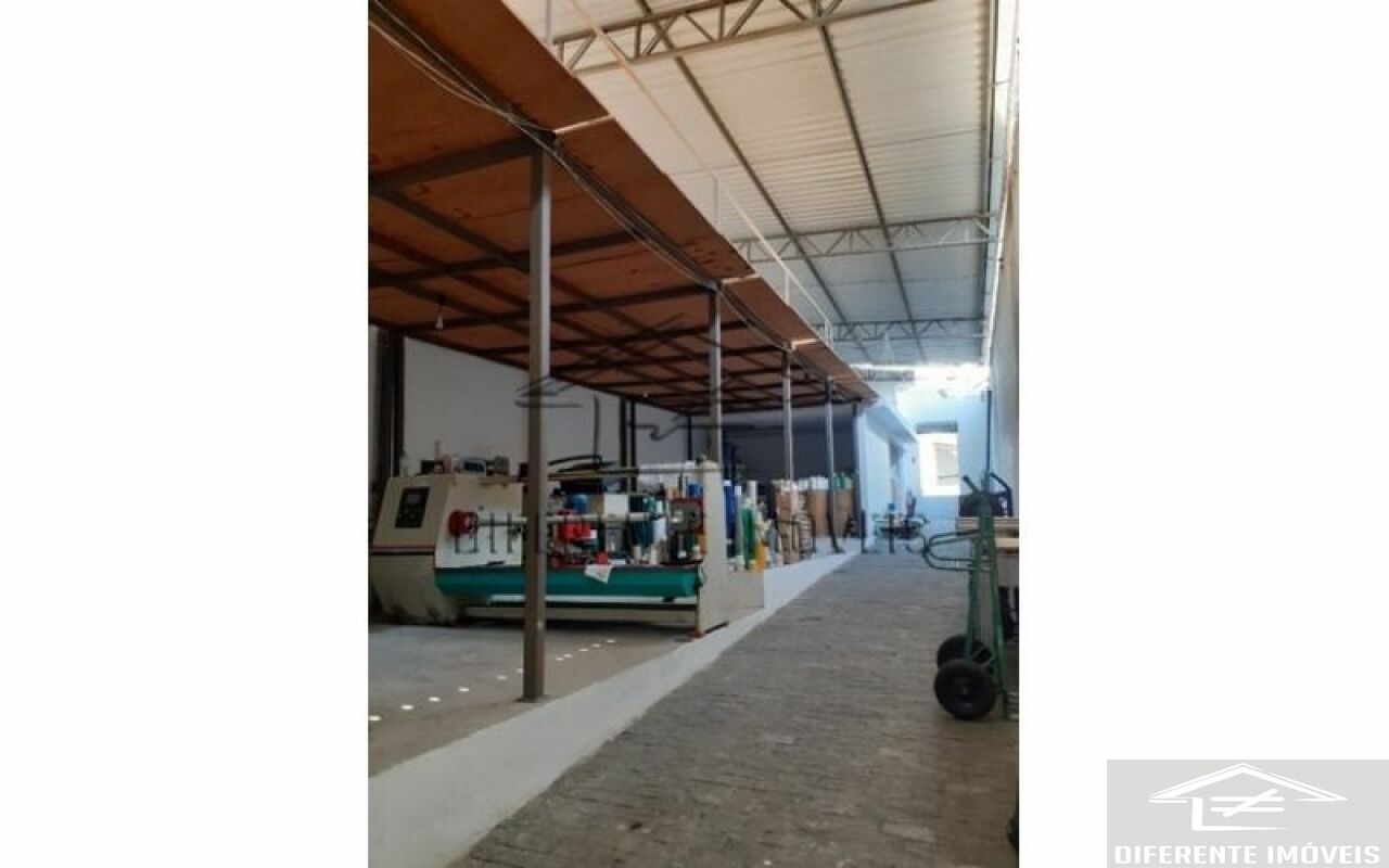 Galpão para Venda - Vila Bertioga
