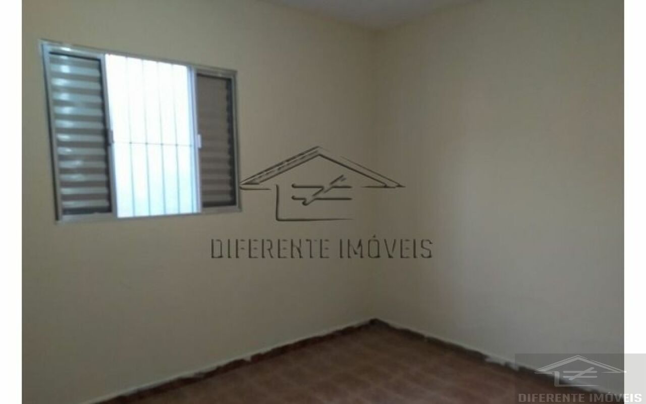 Casa Térrea para Venda - Vila Rosaria