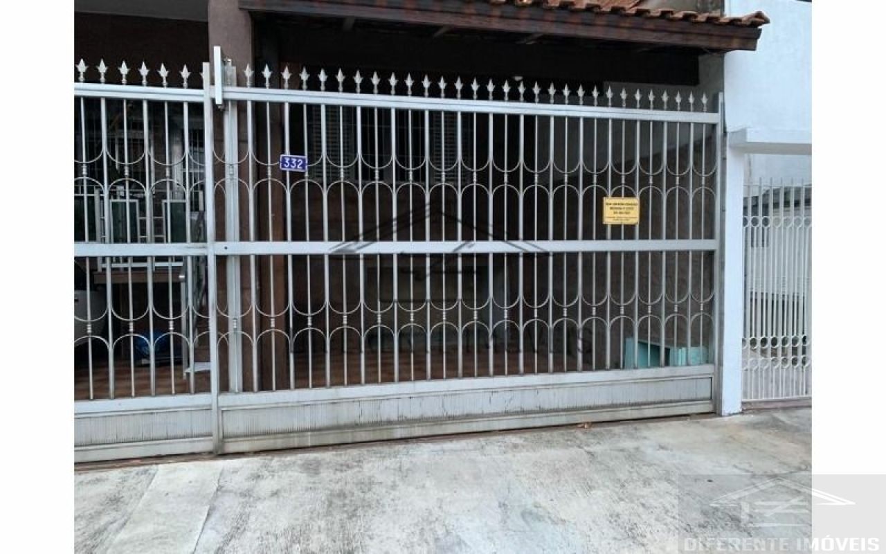 Casa Assobradada para Venda - Vila Rica