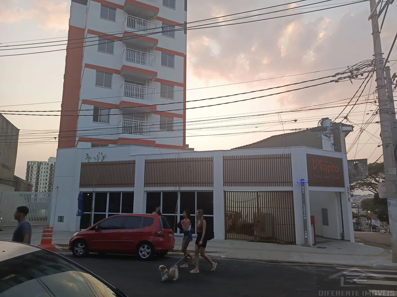 Apartamento para Venda - Chácara Seis de Outubro