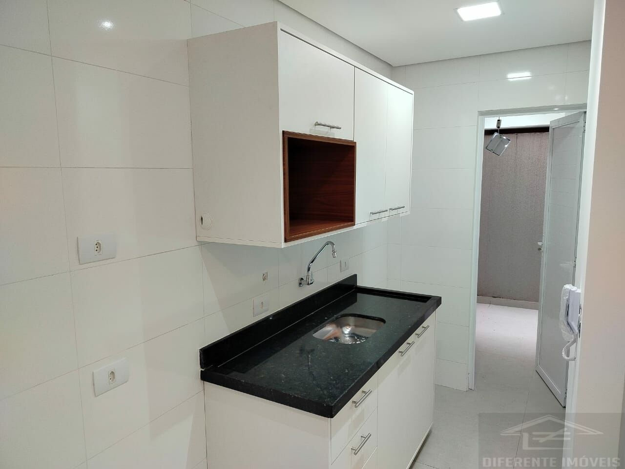 Apartamento para Locação - Vila Invernada