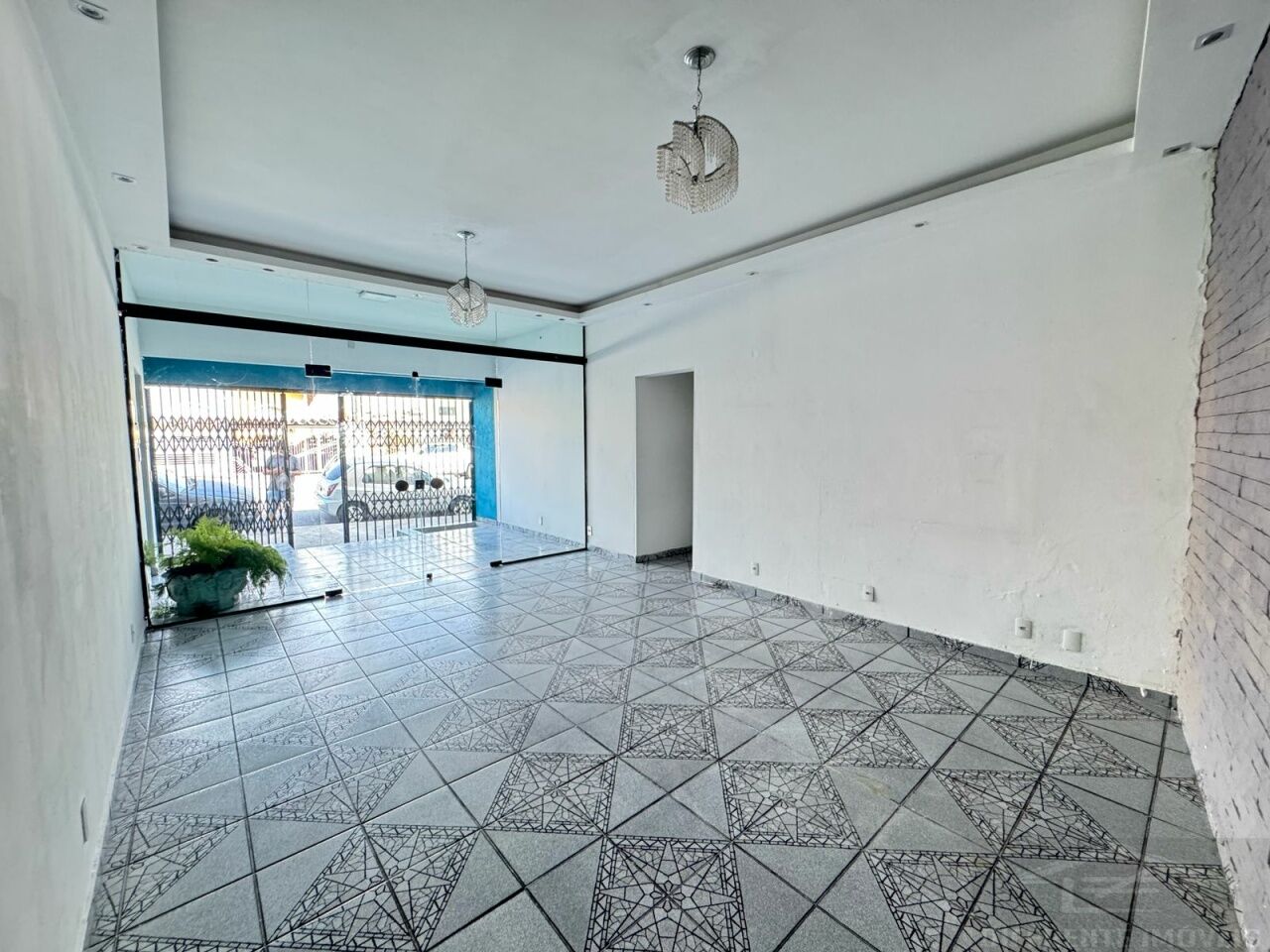 Salão  para Locação - Parque Boturussu