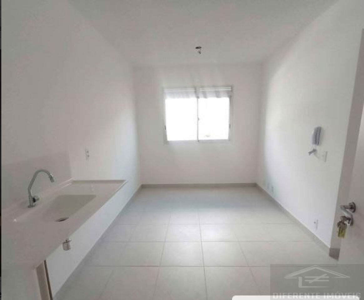 Apartamento para Venda - Colônia Zona Leste