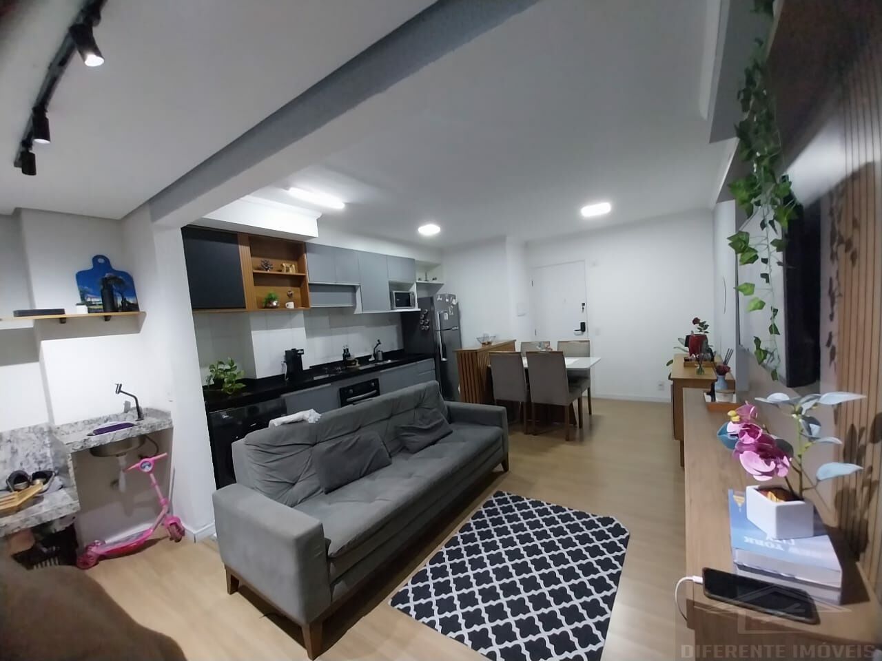 Apartamento para Venda - Vila Carmosina