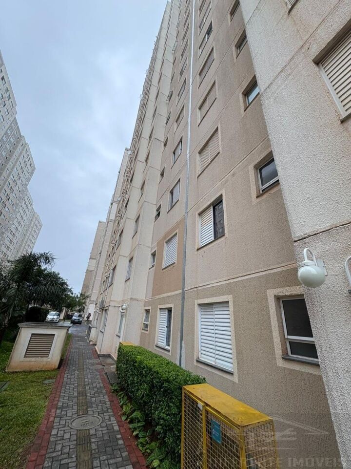Apartamento para Venda - Colônia Zona Leste