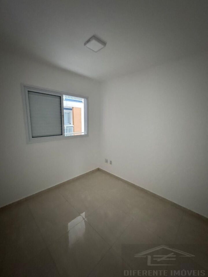 Apartamento para Venda - Vila Carmosina