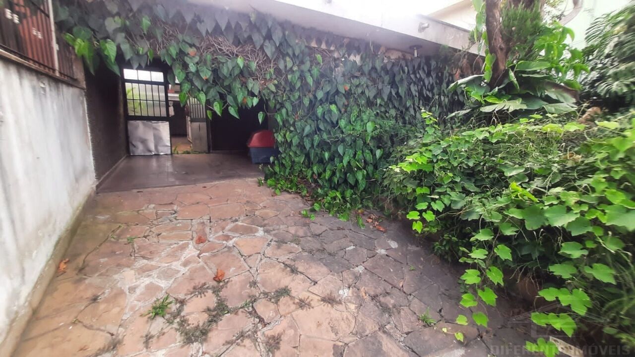 Casa Térrea para Venda - Vila Santa Delfina