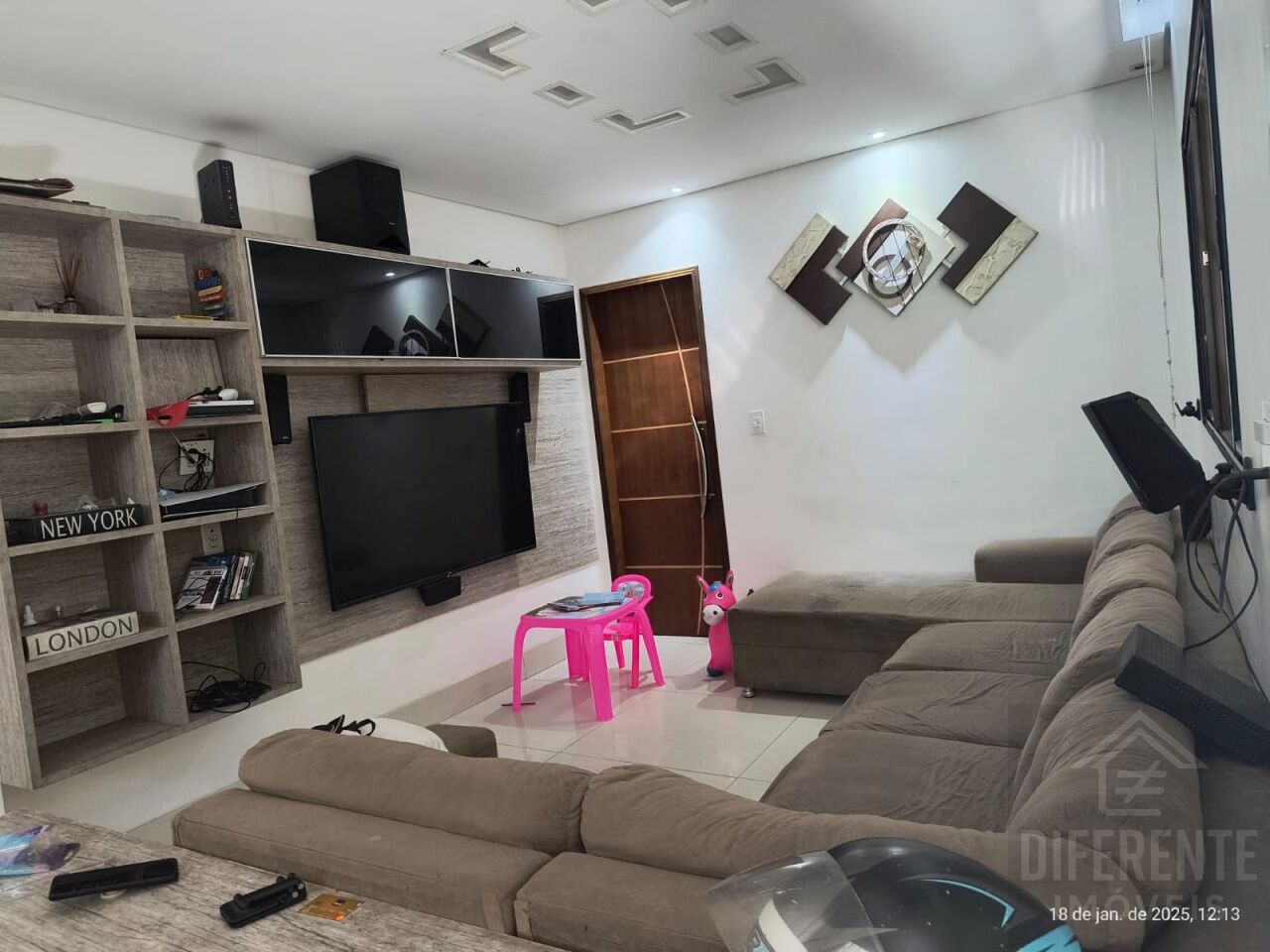 Casa Térrea para Venda - Jardim Santa Adélia