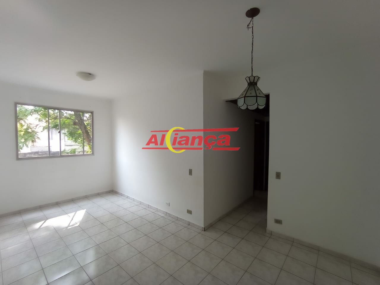 Foto 1 de Apartamento, para Locação, em Jardim Cocaia, Guarulhos - Ref AI11385