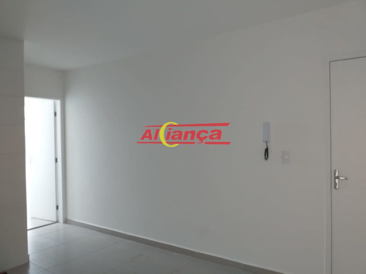 Foto 1 de Apartamento, para Locação, em Jardim Vila Galvão, Guarulhos - Ref AI24086