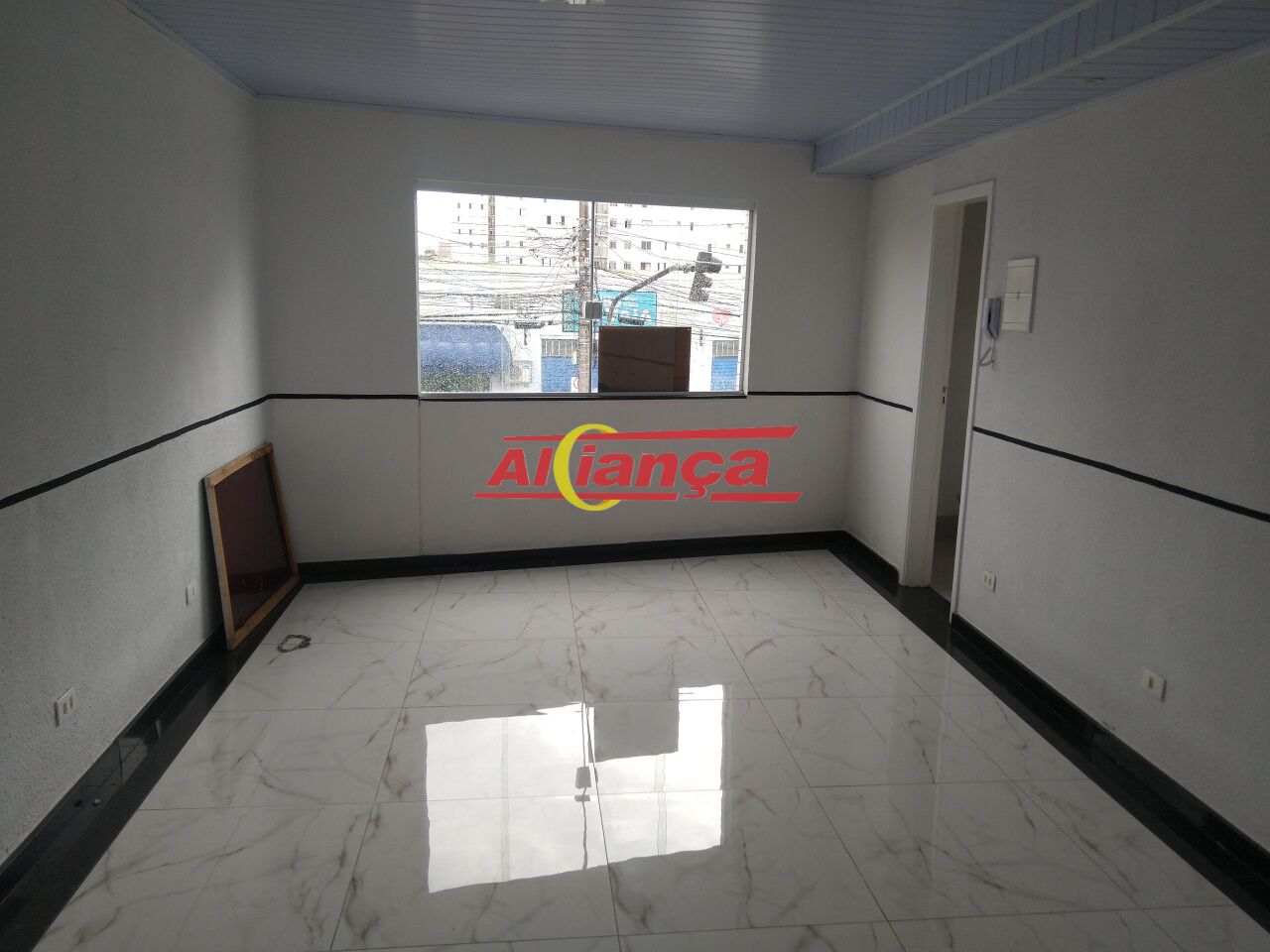 Foto 1 de Comercial, para Locação, em Cocaia, Guarulhos - Ref AI27786
