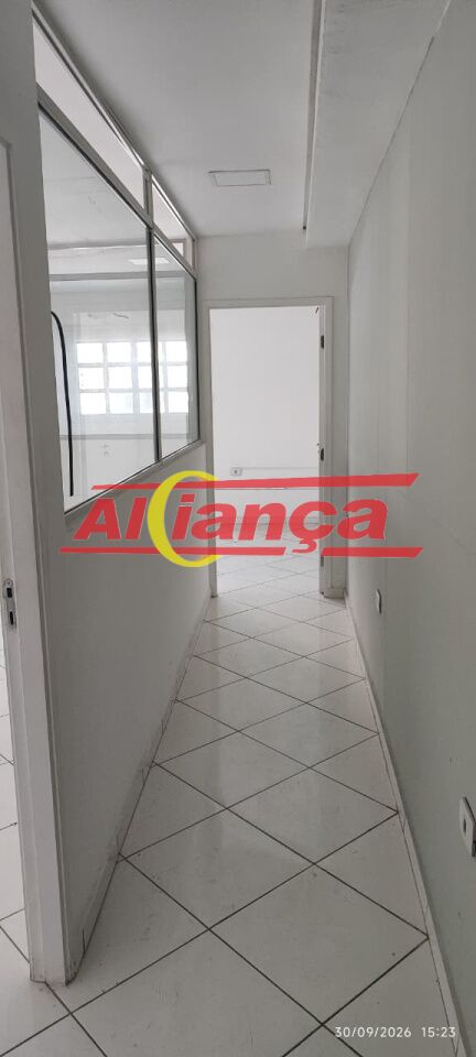 Foto 1 de Casa, para Locação, em Vila das Palmeiras, Guarulhos - Ref AI31727
