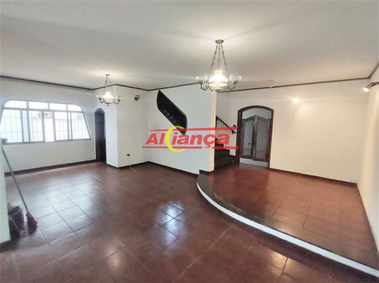 Foto 1 de Casa, para Locação, em Jardim Maia, Guarulhos - Ref AI32346