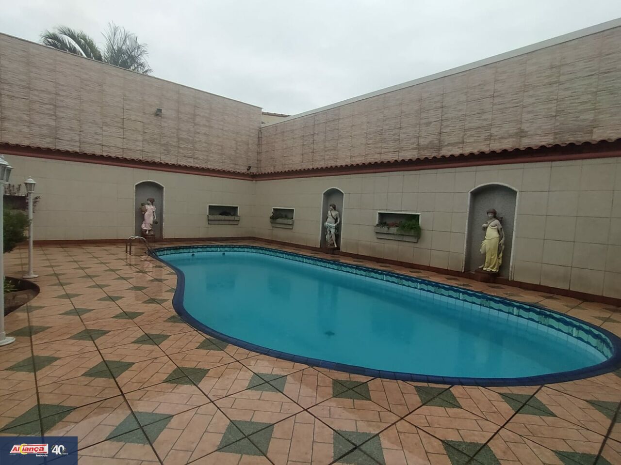 Foto 1 de Casa, para Locação, em Vila Galvão, Guarulhos - Ref AI33335