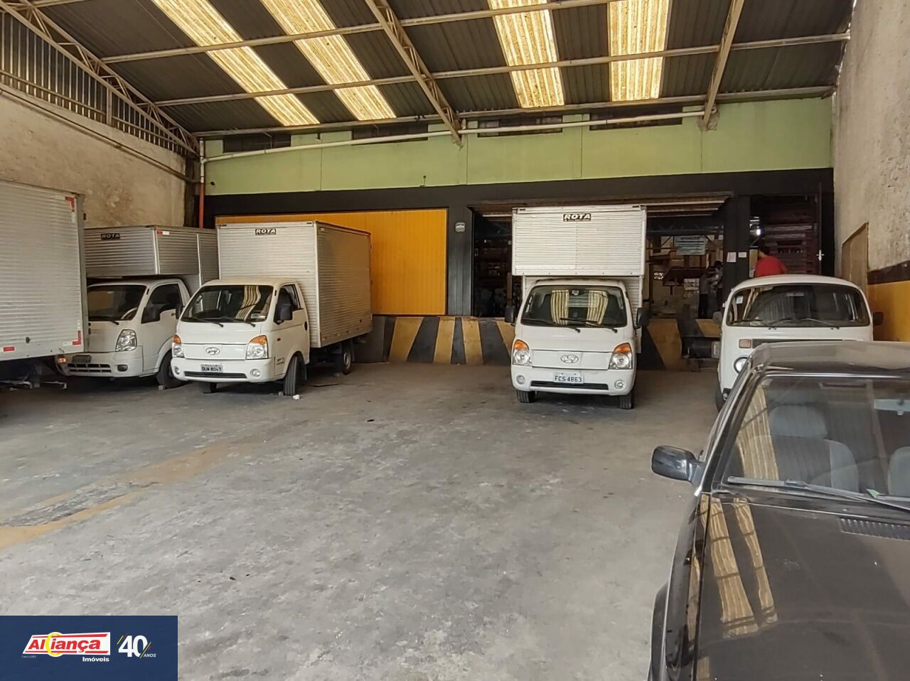Foto 1 de Comercial, para Locação, em Jardim São Domingos, Guarulhos - Ref AI37257