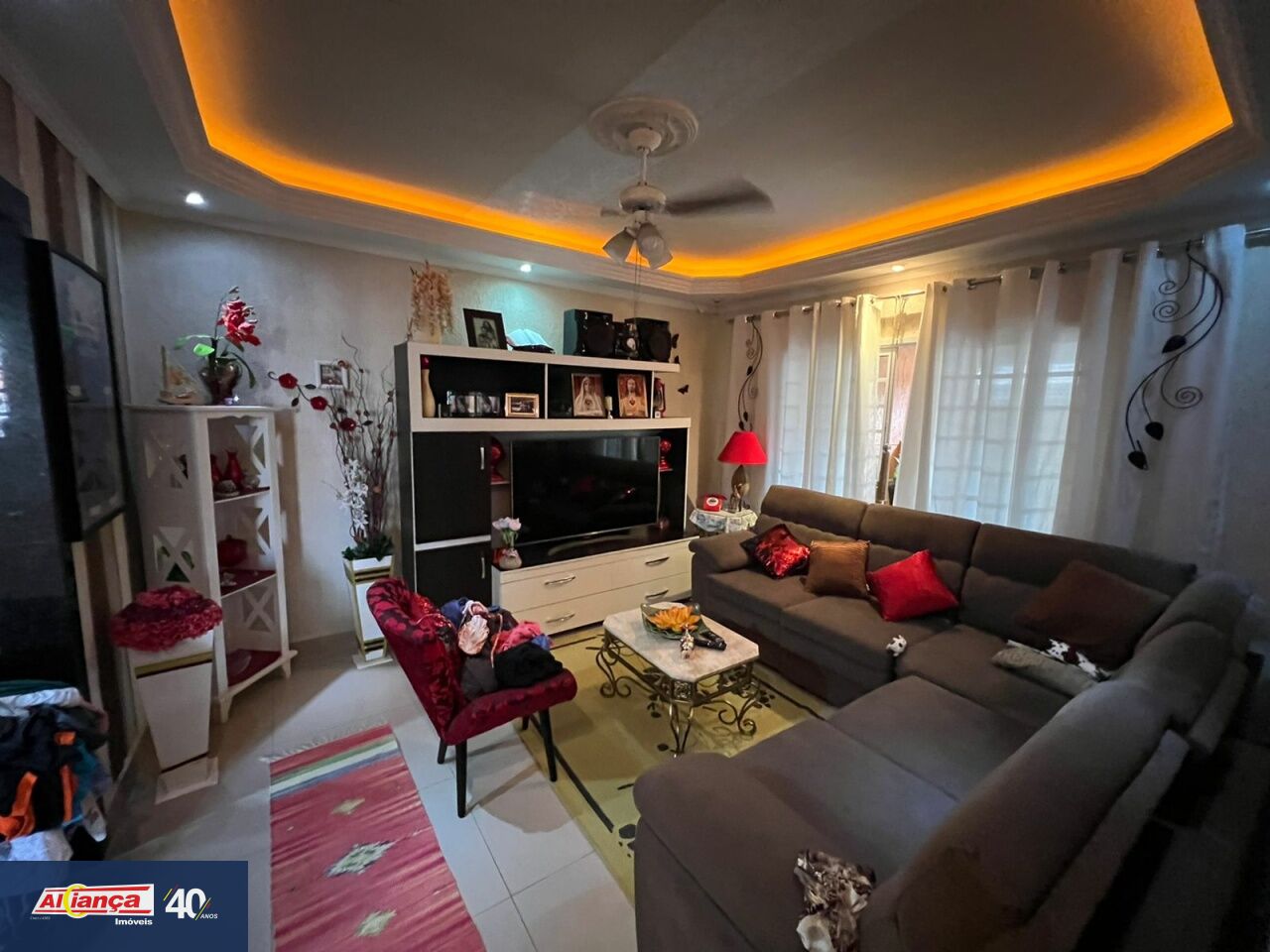Foto 1 de Casa, para Venda, em Jardim Dourado, Guarulhos - Ref AI37477