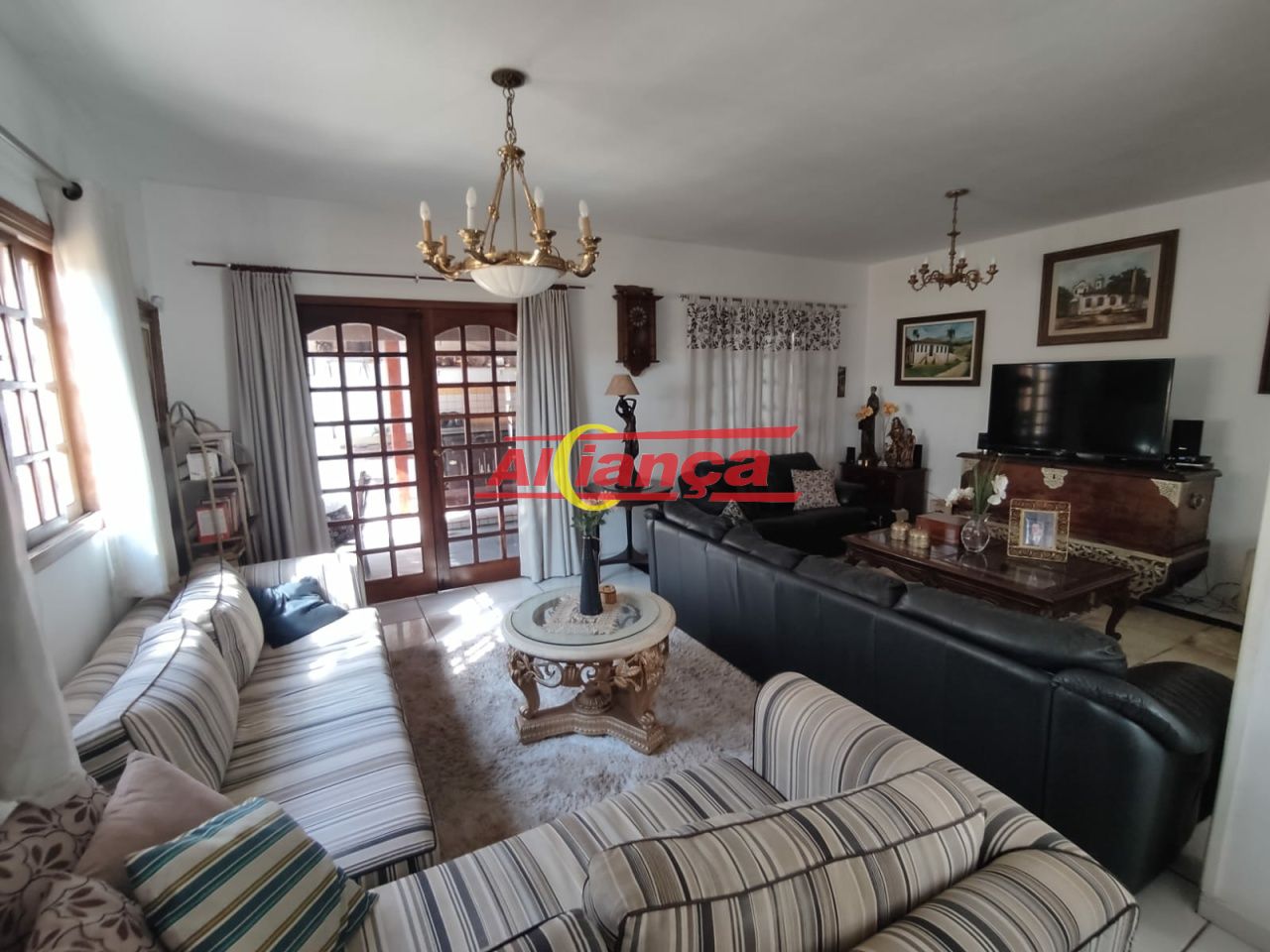 Foto 1 de Casa, para Venda, em Centro, Atibaia - Ref AI37994