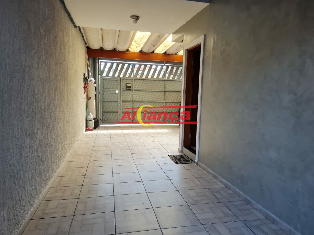 Foto 1 de Casa, para Venda, em Jardim Vila Galvão, Guarulhos - Ref AI38802