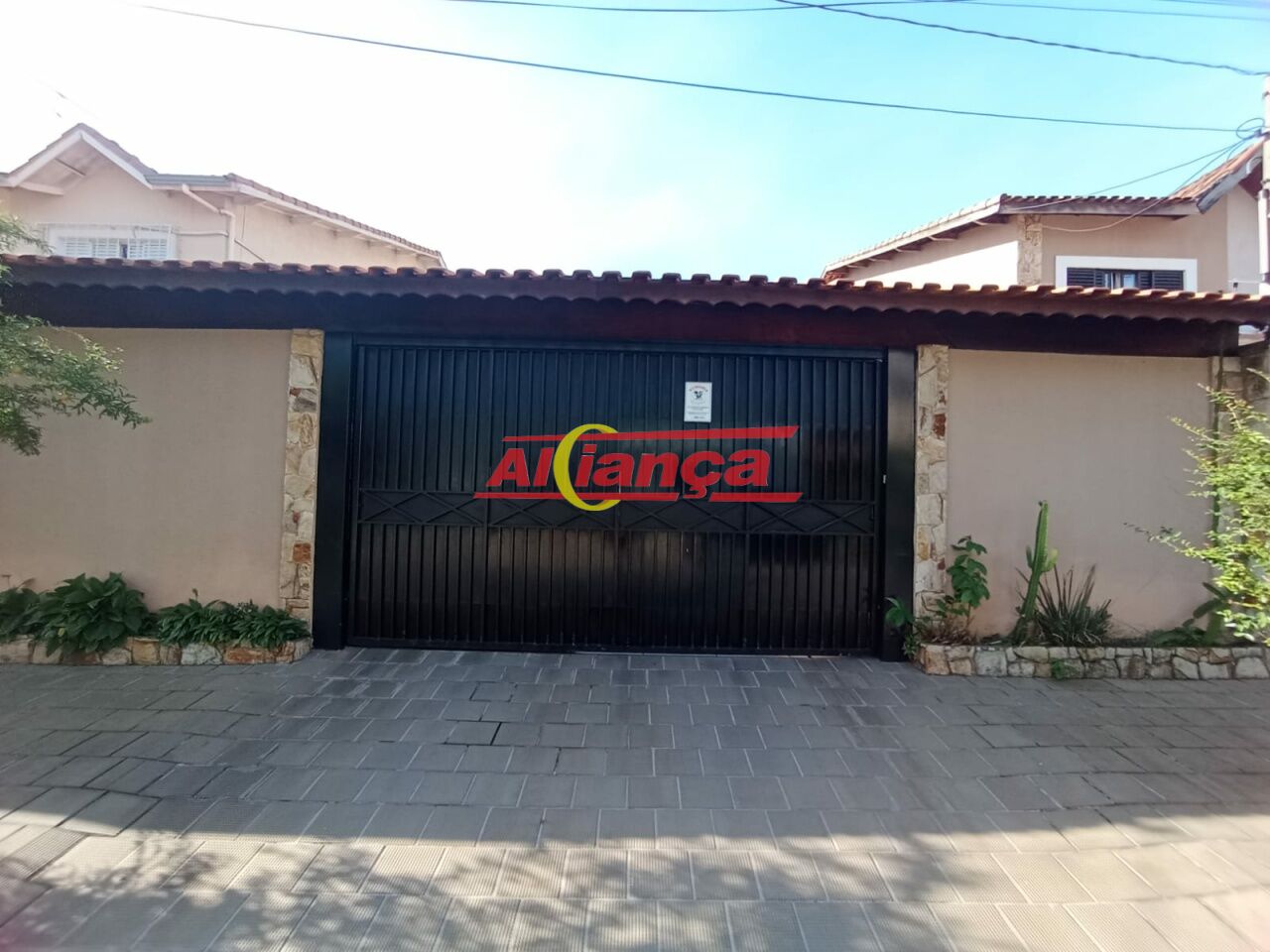 Foto 1 de Casa, para Venda, em Jardim Santa Mena, Guarulhos - Ref AI39256