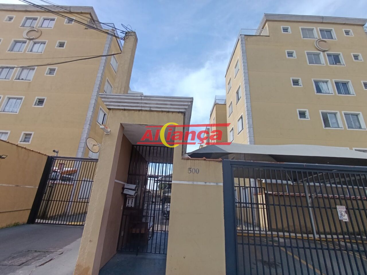 Foto 1 de Apartamento, para Locação, em Vila Nova Bonsucesso, Guarulhos - Ref AI39675
