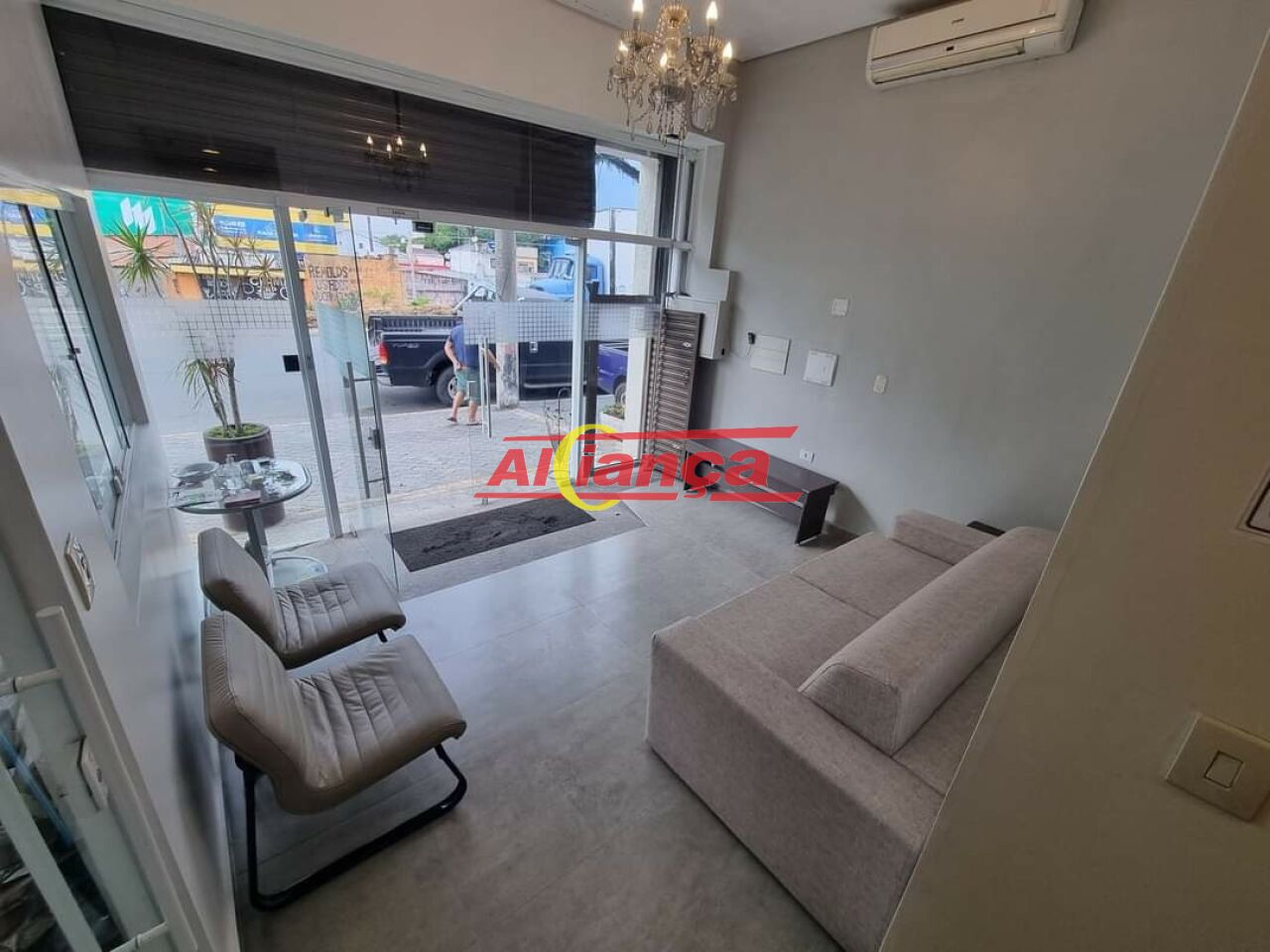 Foto 1 de Comercial, para Locação, em Vila Augusta, Guarulhos - Ref AI41589