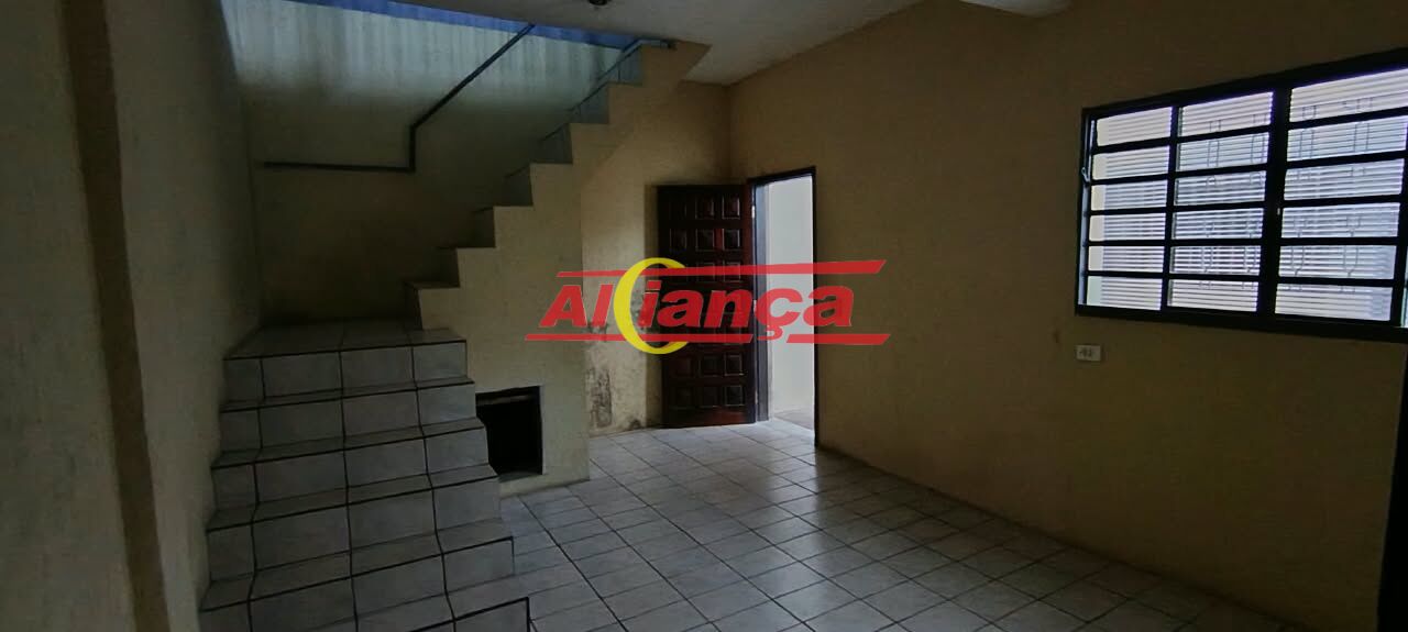 Foto 1 de Casa, para Locação, em Taboão, Guarulhos - Ref AI41695
