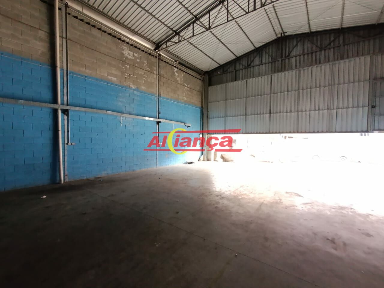 Foto 1 de Comercial, para Locação, em Jardim Presidente Dutra, Guarulhos - Ref AI41794