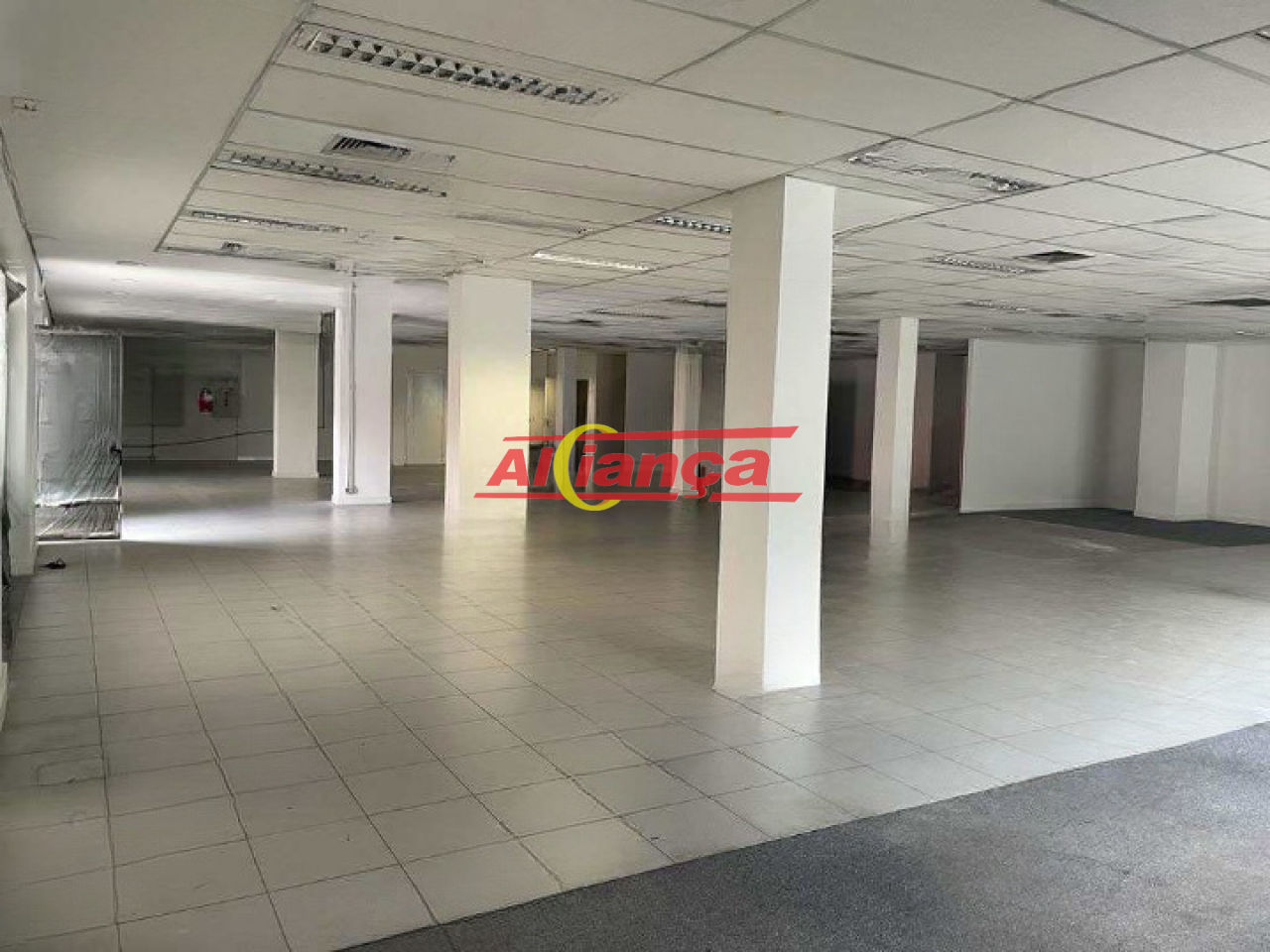 Foto 1 de Comercial, para Locação, em Cumbica, Guarulhos - Ref AI42816