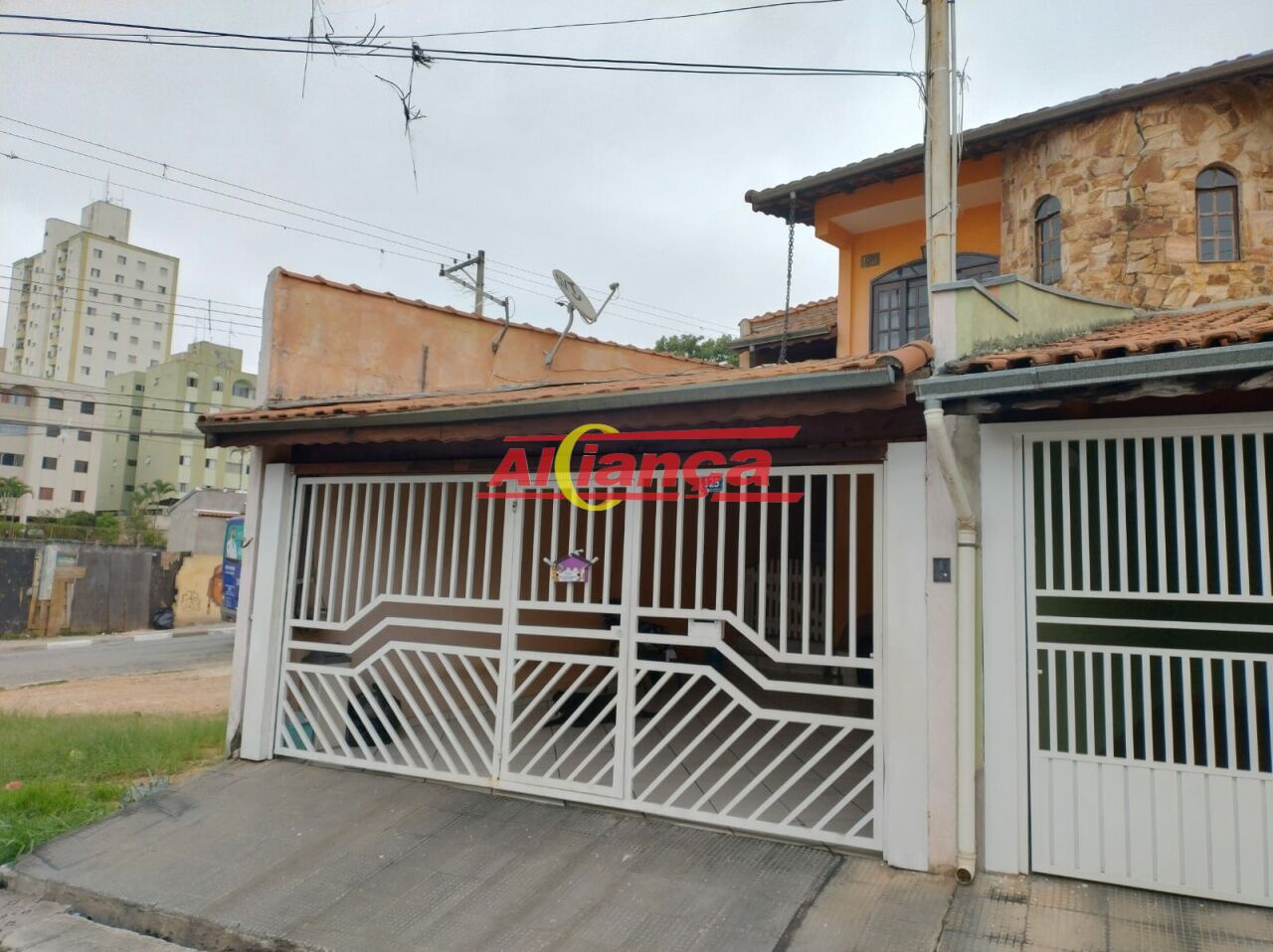 Foto 1 de Casa, para Venda, em Gopoúva, Guarulhos - Ref AI43435