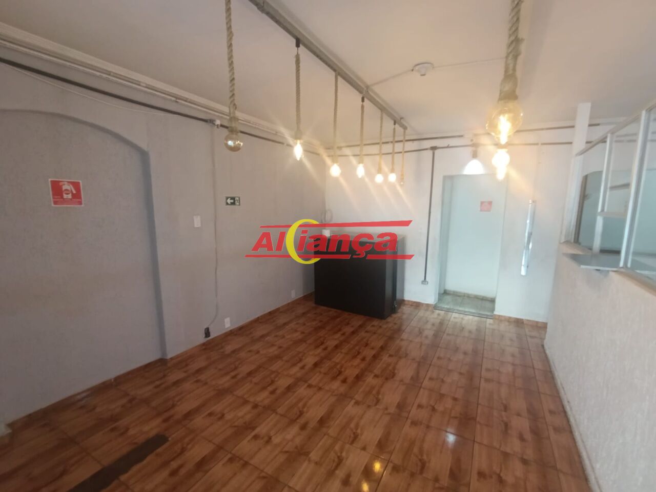 Foto 1 de Comercial, para Locação, em Vila Rio de Janeiro, Guarulhos - Ref AI43858