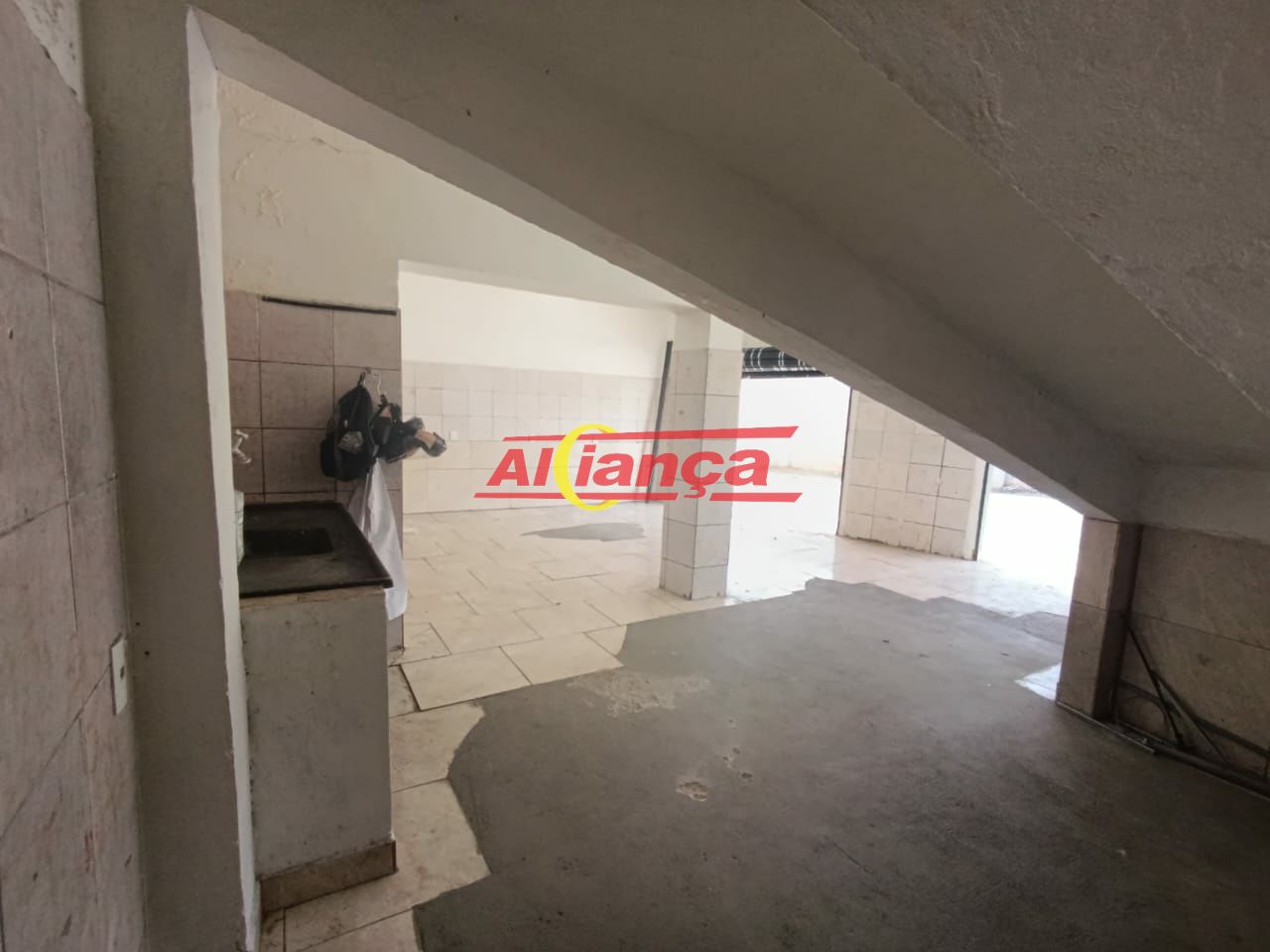 Foto 1 de Comercial, para Locação, em Jardim Maria Dirce, Guarulhos - Ref AI43913